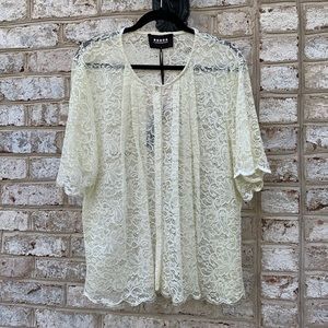 Carmakoma Porrima Ivory Lace Button Front Top XXL